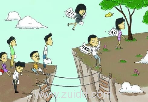 高考分数出炉选择报哪所大学成了难事名校与普通高校差距在哪里