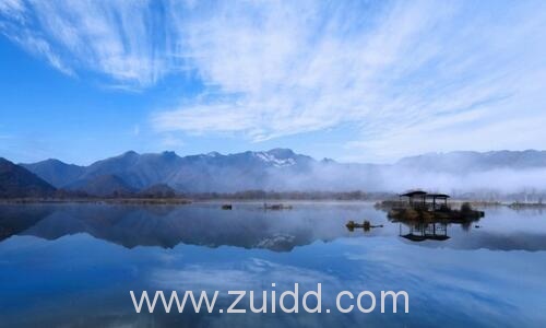 中国湖北神农架成功列入世界自然遗产名录