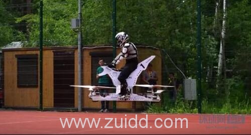 自行车上天了在俄罗斯世界首款飞行自行车Scorpion 1诞生飞行时速秒杀汽车