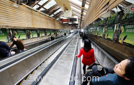 中国最深地铁站坐扶梯3分钟才到地面最深地铁站在哪里