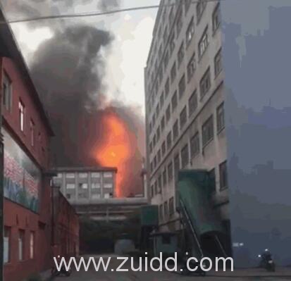 辽宁本溪本钢板材炼铁厂新一号高炉着火现场图片