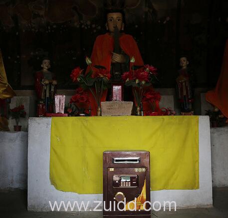 陕西榆林佳县香炉寺寺庙功德箱升级为保险箱